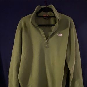 North Face quarter zip pull over, size XL